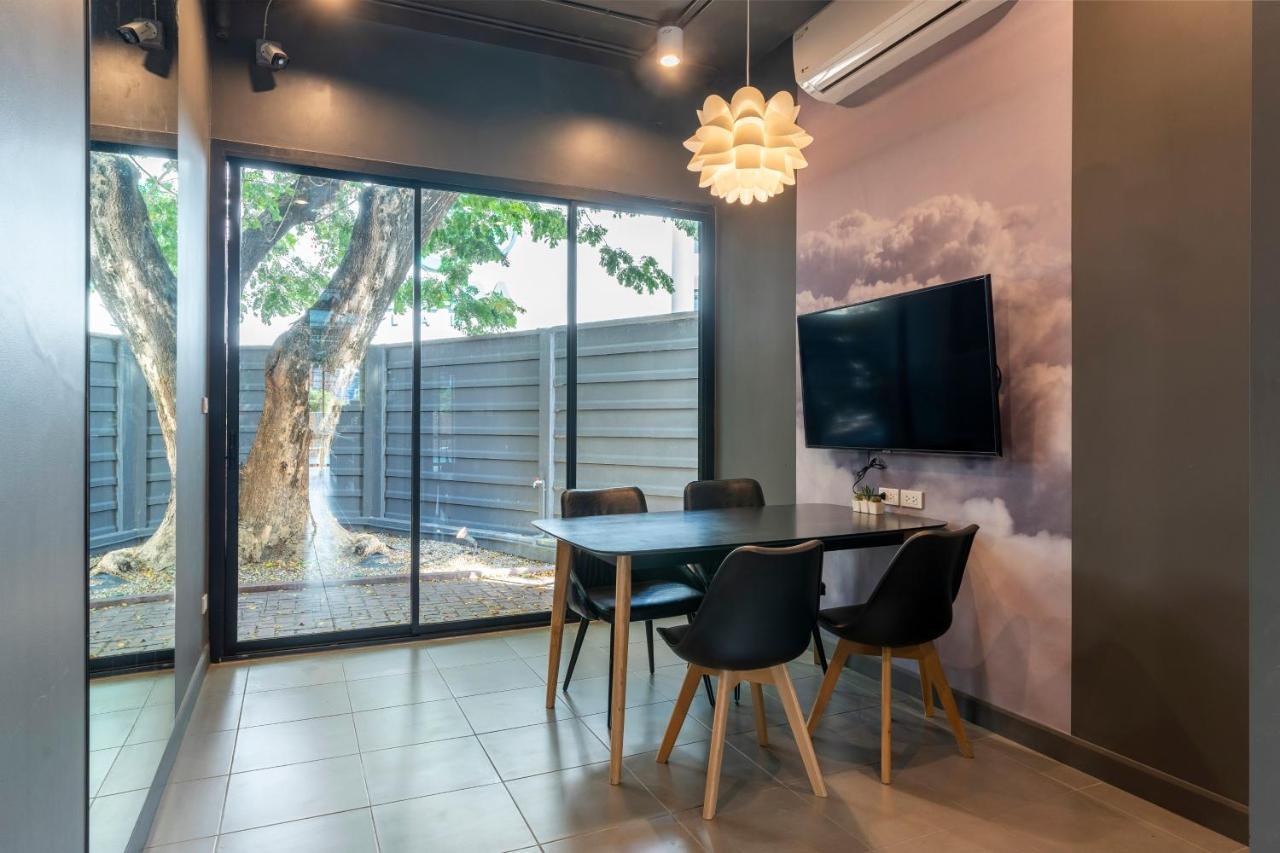 Sleep Mai Chiang Mai Airport Lifestyle Hotel - SHA Plus Bagian luar foto