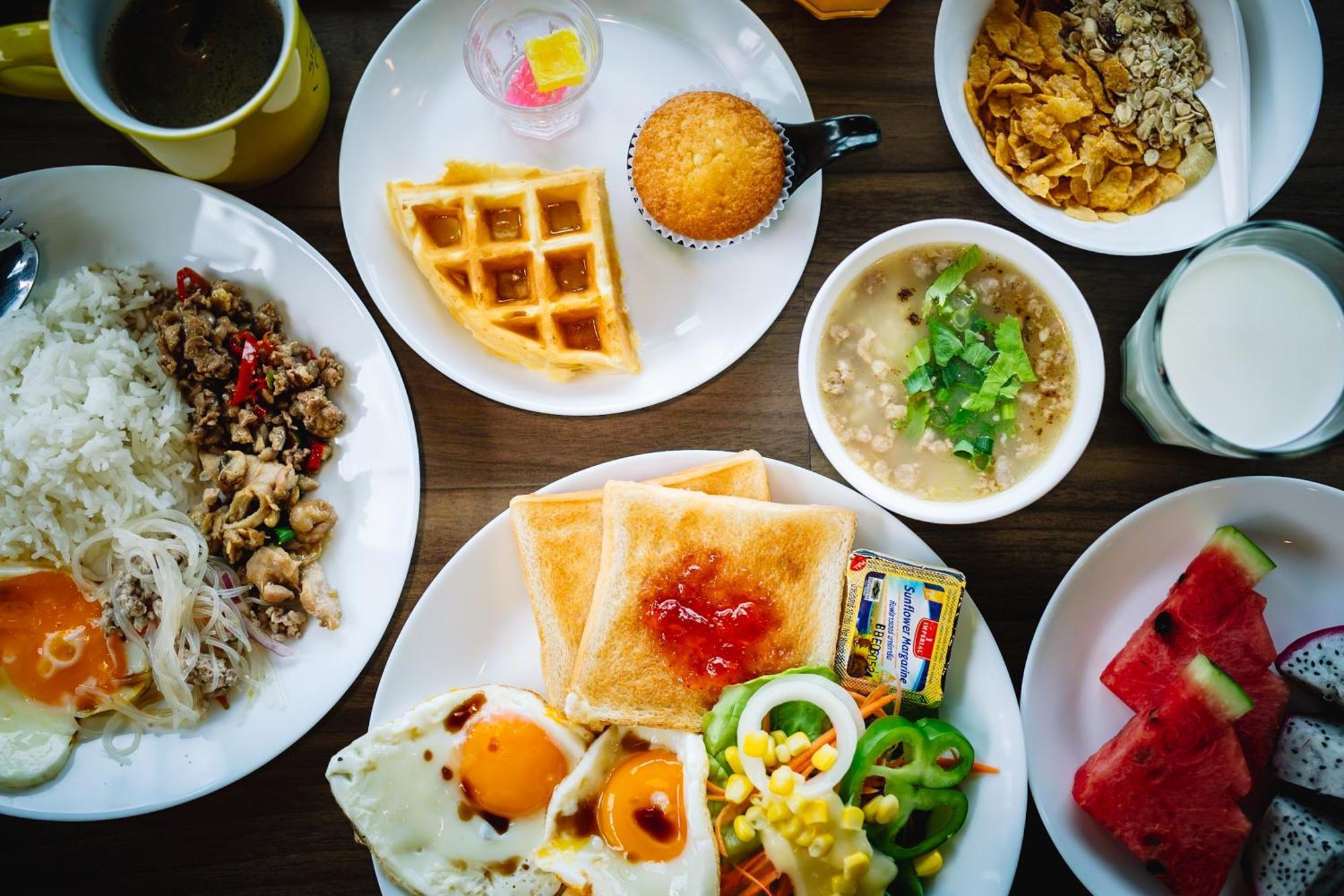 Sleep Mai Chiang Mai Airport Lifestyle Hotel - SHA Plus Bagian luar foto