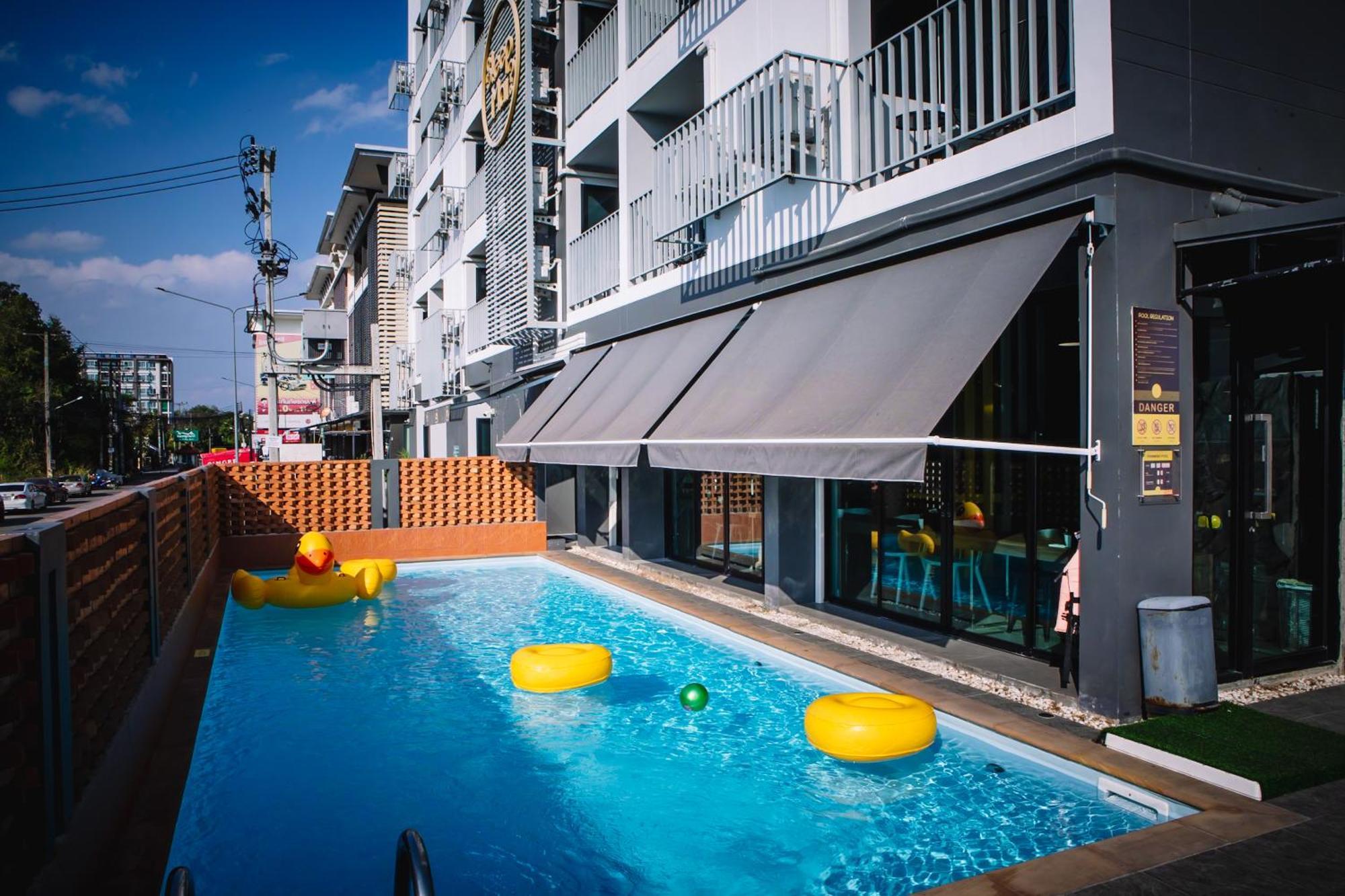 Sleep Mai Chiang Mai Airport Lifestyle Hotel - SHA Plus Bagian luar foto